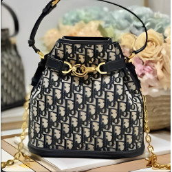 شنطة كتف ديور هاي كوالتي 2