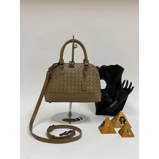 شنطة كتف بوتيغا هاي كواليتي 4