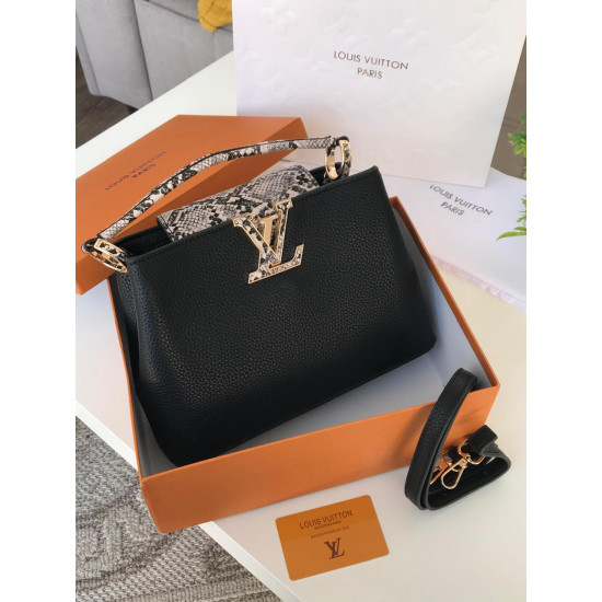 شنطة كتف لويس فيتون 12