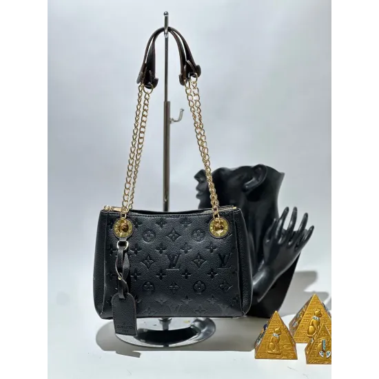 شنطة كتف لويس فيتون هاي كواليتي 9