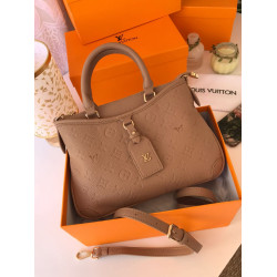 شنطة كتف لويس فيتون هاي كواليتي 6