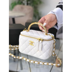 شنطة مكياج شانيل هاي كواليتي