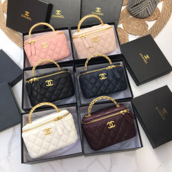 شنطة مكياج شانيل هاي كواليتي