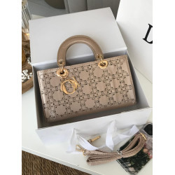 شنطة يد ديور هاي كواليتي