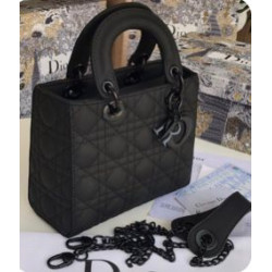 شنطة يد ديور هاي كواليتي 2