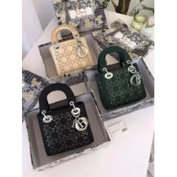 شنطة يد ديور هاي كواليتي 1