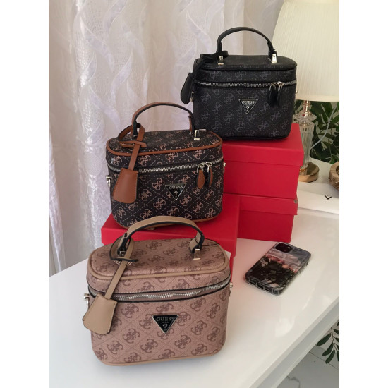 شنطة مكياج جس هاي كواليتي