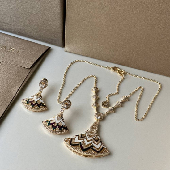 طقم فان كليف هاي كواليتي 3